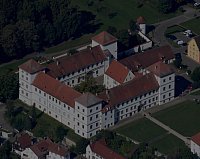 Abbildung 1: Schloss Mekirch, Mekirch, Baden-Wrttemberg
(CC-Lizenz), Wikipedia