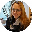 Absolventin Claudia Wei�